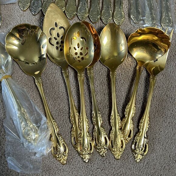 Hampton Forge Limited Silversmiths 24K GOLD PLATED67 Piece FLATWARE Set Serves - Picture 6 of 8
